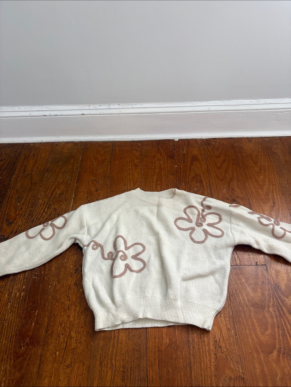 debut Cream Crewneck Sweater with Taupe Floral Outline